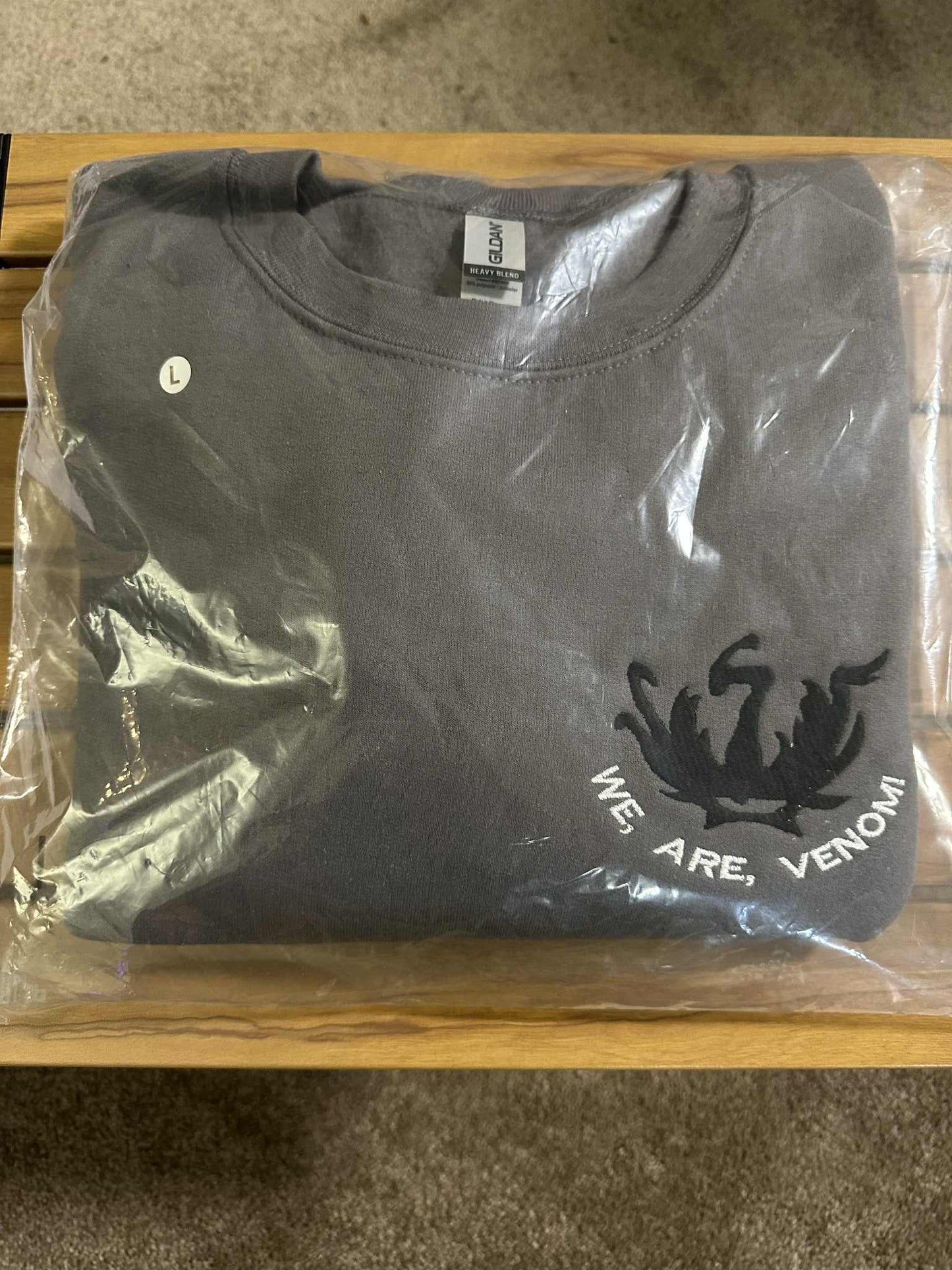 L) Venom Crewneck Charcoal