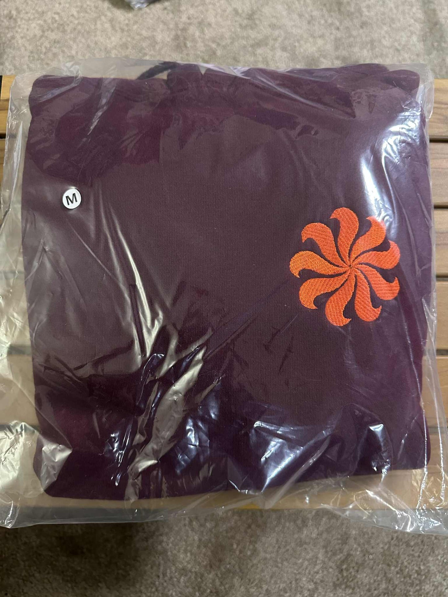 M) Overwatch Kiriko Heavyweight Hoodie Maroon