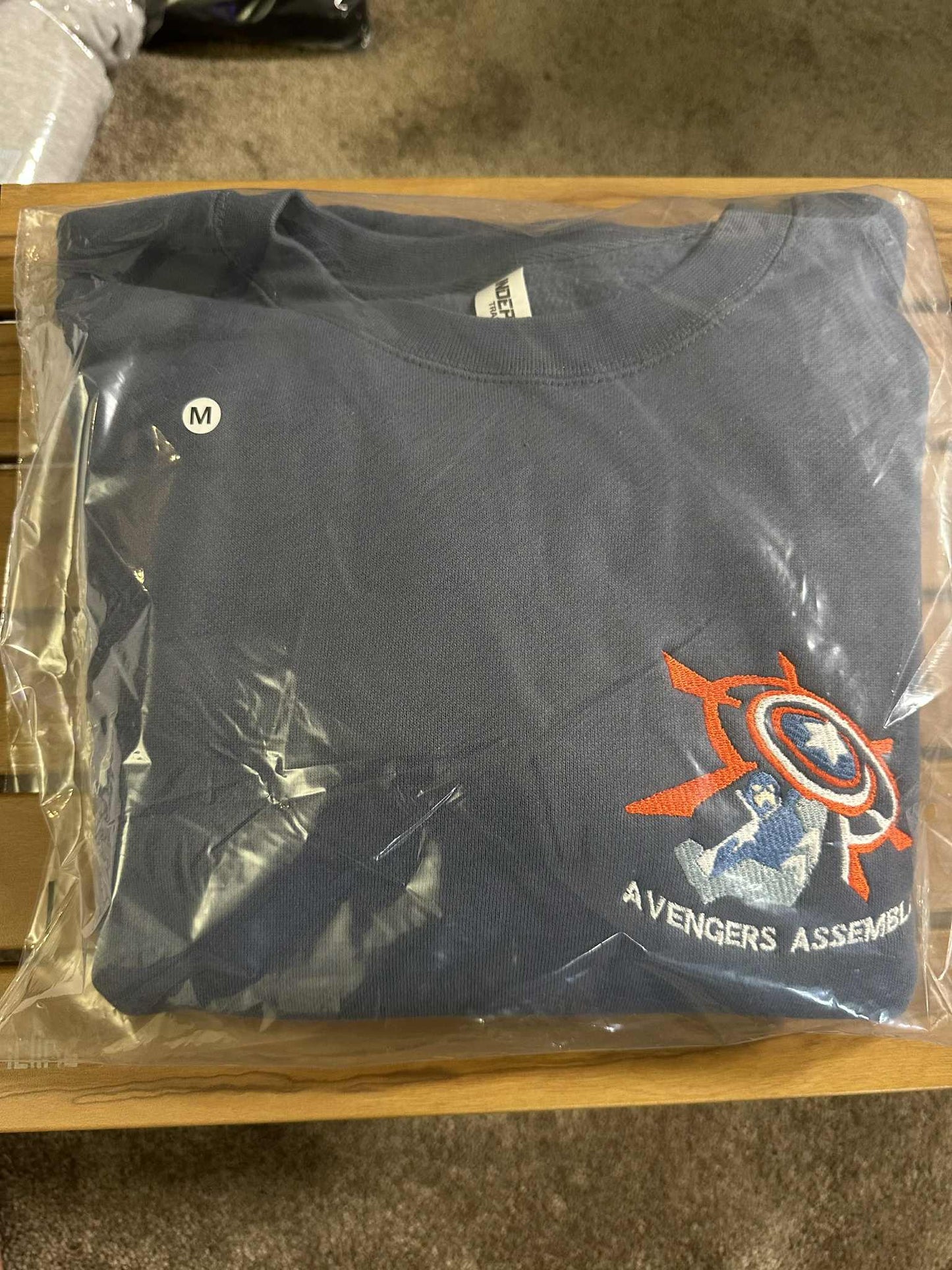 M) Captain America Heavyweight Crewneck Storm Blue