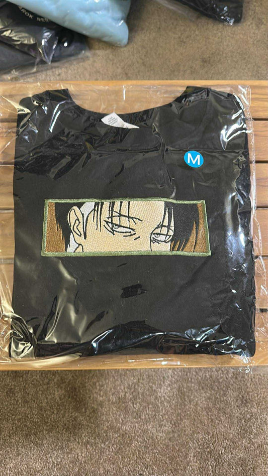 M) Attack On Titan Levi Crewneck Black