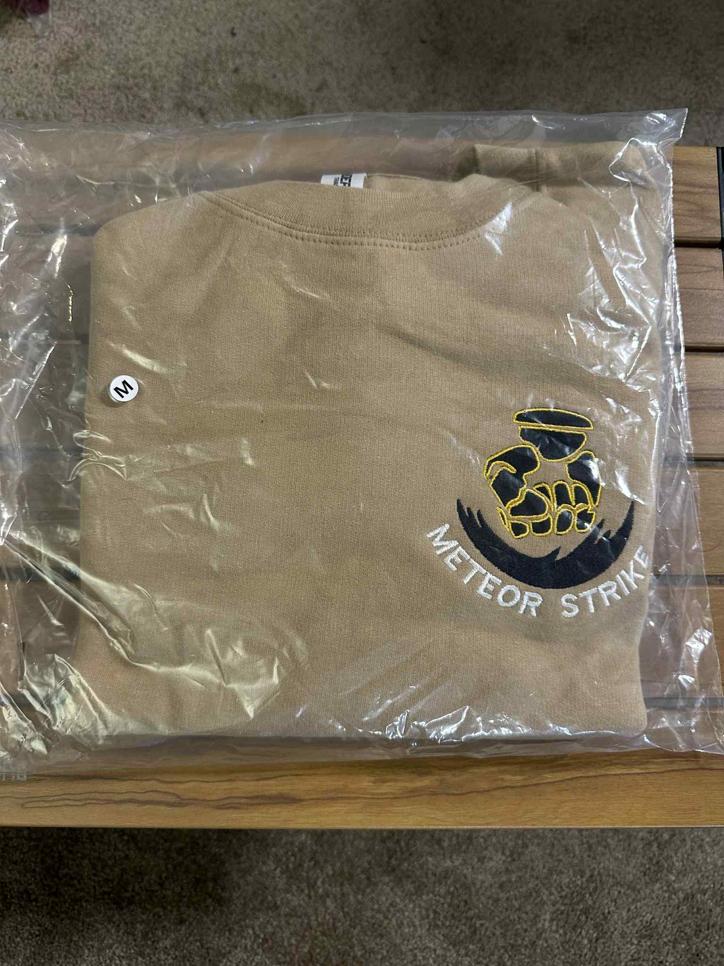 M) Overwatch Doomfist Crewneck Sandstone